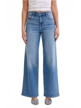 NWT HIDDEN Nori High-Rise Wide Leg Jeans - Medium Wash